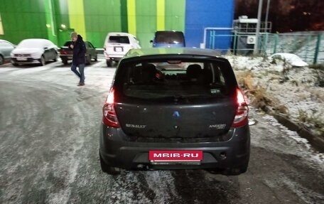 Renault Sandero I, 2011 год, 577 000 рублей, 4 фотография