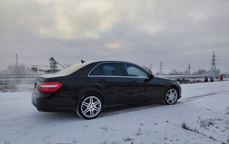 Mercedes-Benz E-Класс, 2011 год, 1 650 000 рублей, 8 фотография