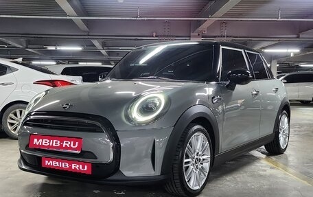 MINI Hatch, 2021 год, 1 800 000 рублей, 1 фотография