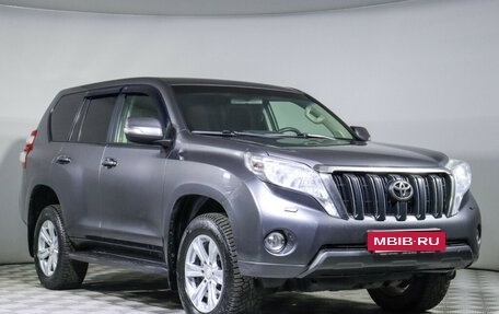 Toyota Land Cruiser Prado 150 рестайлинг 2, 2015 год, 2 750 000 рублей, 3 фотография