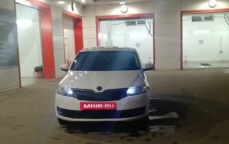 Skoda Rapid I, 2018 год, 1 400 000 рублей, 2 фотография