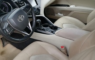 Toyota Camry, 2018 год, 2 270 000 рублей, 1 фотография