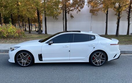 KIA Stinger I, 2020 год, 2 700 000 рублей, 5 фотография