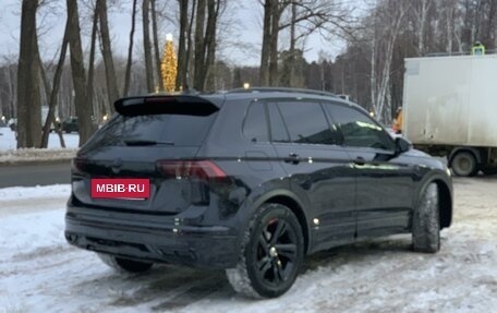 Volkswagen Tiguan II, 2021 год, 4 500 000 рублей, 3 фотография