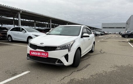 KIA Rio IV, 2021 год, 1 600 000 рублей, 2 фотография