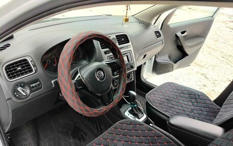 Volkswagen Polo VI (EU Market), 2016 год, 650 000 рублей, 4 фотография