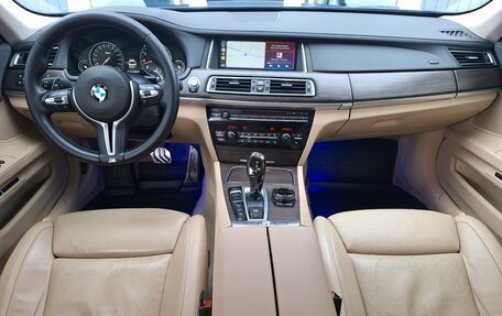 BMW 7 серия, 2013 год, 2 370 000 рублей, 9 фотография