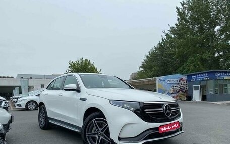 Mercedes-Benz EQC, 2022 год, 6 500 000 рублей, 3 фотография