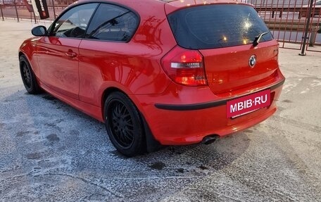 BMW 1 серия, 2008 год, 650 000 рублей, 4 фотография