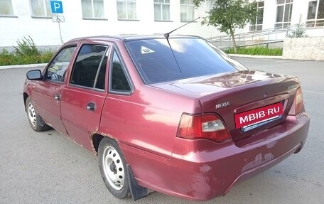 Daewoo Nexia I рестайлинг, 2012 год, 130 000 рублей, 3 фотография