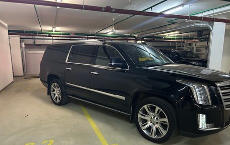 Cadillac Escalade IV, 2016 год, 4 500 000 рублей, 3 фотография