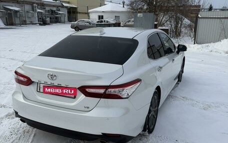 Toyota Camry, 2018 год, 2 700 000 рублей, 3 фотография