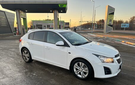 Chevrolet Cruze II, 2013 год, 800 000 рублей, 3 фотография