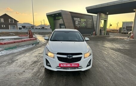 Chevrolet Cruze II, 2013 год, 800 000 рублей, 2 фотография