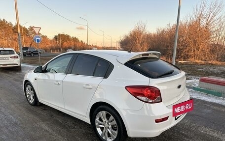 Chevrolet Cruze II, 2013 год, 800 000 рублей, 6 фотография