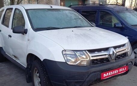 Renault Duster I рестайлинг, 2016 год, 990 000 рублей, 2 фотография