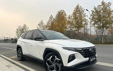 Hyundai Tucson, 2022 год, 2 400 000 рублей, 2 фотография