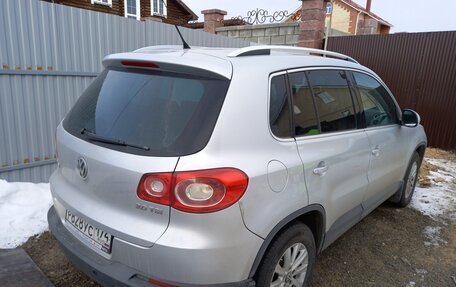 Volkswagen Tiguan I, 2010 год, 990 000 рублей, 7 фотография