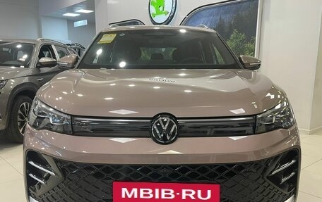 Volkswagen Tiguan, 2024 год, 6 450 000 рублей, 6 фотография