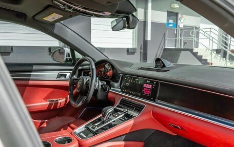 Porsche Panamera II рестайлинг, 2022 год, 9 968 000 рублей, 19 фотография