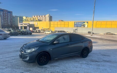 Hyundai Solaris II рестайлинг, 2011 год, 590 000 рублей, 8 фотография