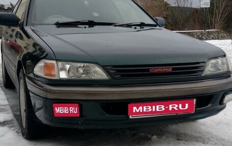 Toyota Carina, 1998 год, 410 000 рублей, 2 фотография