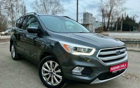 Ford Kuga III, 2017 год, 1 890 000 рублей, 2 фотография