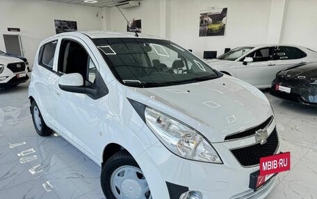 Chevrolet Spark III, 2012 год, 850 000 рублей, 2 фотография