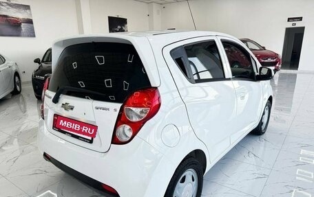 Chevrolet Spark III, 2012 год, 850 000 рублей, 9 фотография