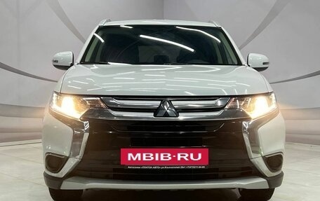 Mitsubishi Outlander III рестайлинг 3, 2016 год, 1 748 000 рублей, 3 фотография