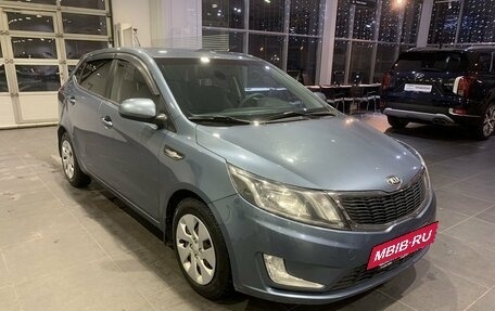 KIA Rio III рестайлинг, 2013 год, 999 000 рублей, 3 фотография