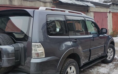 Mitsubishi Pajero IV, 2007 год, 1 550 000 рублей, 8 фотография