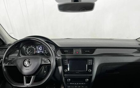 Skoda Rapid I, 2019 год, 1 560 000 рублей, 11 фотография