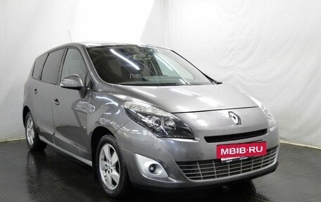 Renault Scenic III, 2010 год, 967 000 рублей, 3 фотография