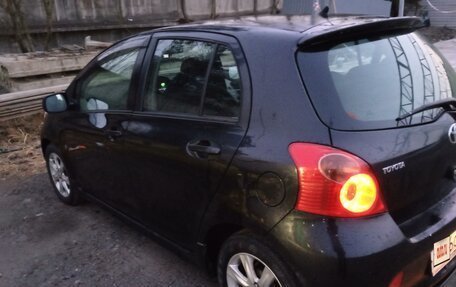 Toyota Yaris III рестайлинг, 2008 год, 530 000 рублей, 6 фотография