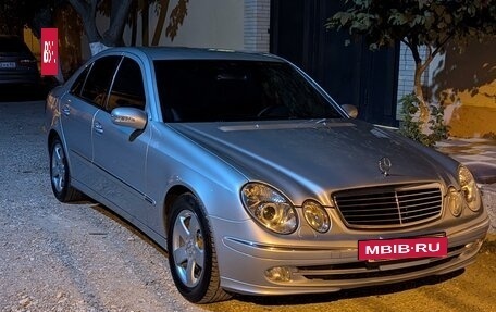 Mercedes-Benz E-Класс, 2003 год, 1 500 000 рублей, 4 фотография