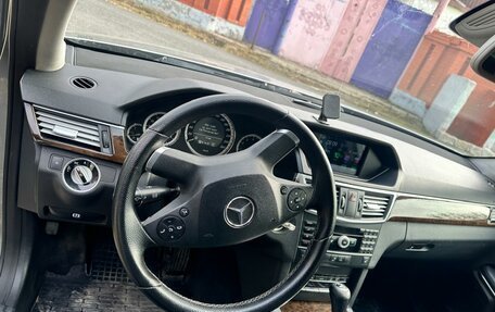 Mercedes-Benz E-Класс, 2011 год, 1 345 000 рублей, 9 фотография