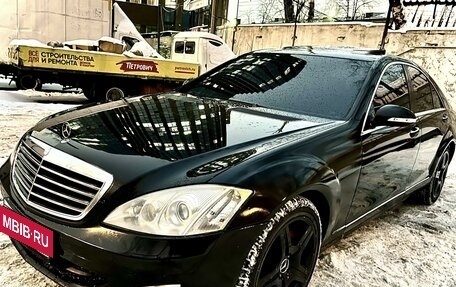 Mercedes-Benz S-Класс, 2006 год, 1 100 000 рублей, 3 фотография