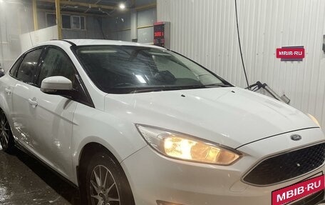 Ford Focus III, 2015 год, 980 000 рублей, 4 фотография