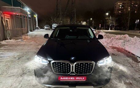 BMW X4, 2022 год, 7 099 000 рублей, 3 фотография