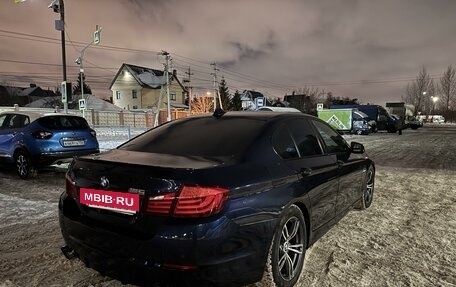 BMW 5 серия, 2012 год, 2 200 000 рублей, 3 фотография