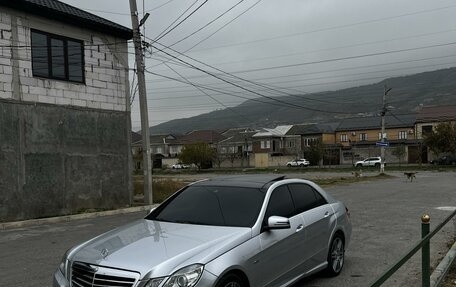 Mercedes-Benz E-Класс, 2011 год, 1 800 000 рублей, 5 фотография