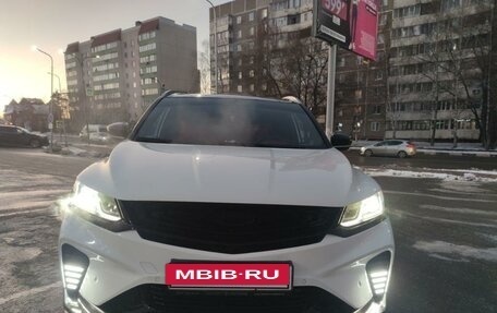 Geely Coolray I, 2022 год, 2 200 000 рублей, 2 фотография