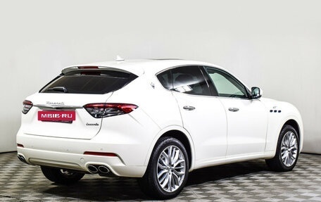 Maserati Levante I, 2021 год, 8 900 000 рублей, 5 фотография