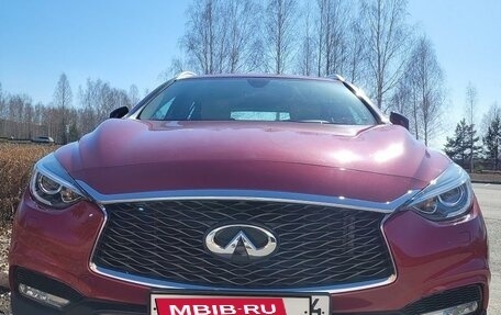 Infiniti QX30, 2017 год, 3 100 000 рублей, 3 фотография