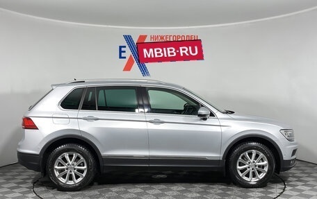 Volkswagen Tiguan II, 2018 год, 2 499 000 рублей, 3 фотография