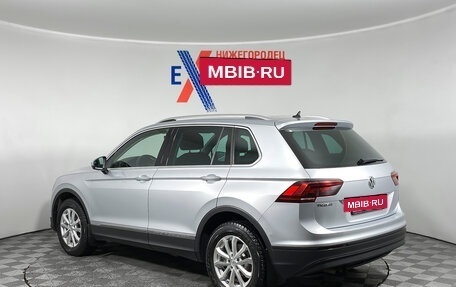 Volkswagen Tiguan II, 2018 год, 2 499 000 рублей, 6 фотография