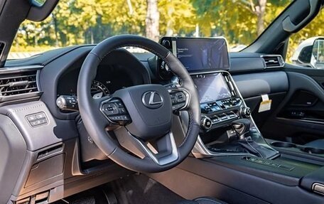 Lexus LX, 2023 год, 16 051 170 рублей, 8 фотография