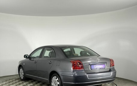 Toyota Avensis III рестайлинг, 2005 год, 840 000 рублей, 6 фотография