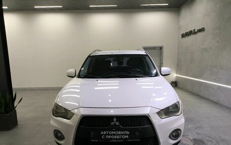 Mitsubishi Outlander III рестайлинг 3, 2010 год, 999 000 рублей, 2 фотография